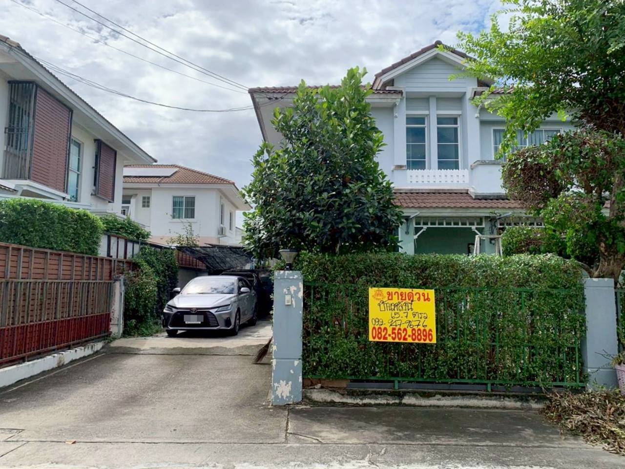 ขายบ้านเดี่ยว 2 ชั้น หลังมุม หมู่บ้านชลลดา บางบัวทอง นนทบุรี